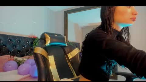 Sofia online show from December 22, 2025, 7:22 pm