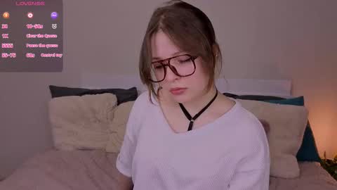 Marie online show from February 4, 2026, 3:34 am