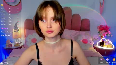 Snapshot of merylew chatting on October 4, 2025, 5:38 am Anna online show from October 4, 2025, 5:38 am