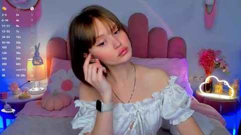 Snapshot of merylew chatting on October 12, 2025, 5:17 am Anna online show from October 12, 2025, 5:17 am