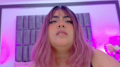 Mery Stone online show from May 23, 2026, 4:50 am