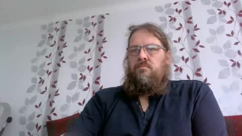 ask me online show from October 11, 2025, 8:02 am