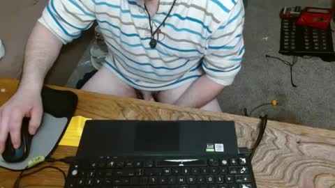 metalsharkk online show from January 30, 2025, 9:36 am