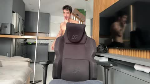 mettew22cm online show from April 12, 2026, 10:53 am