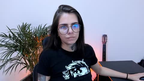 Meurif online show from January 13, 2025, 6:49 am