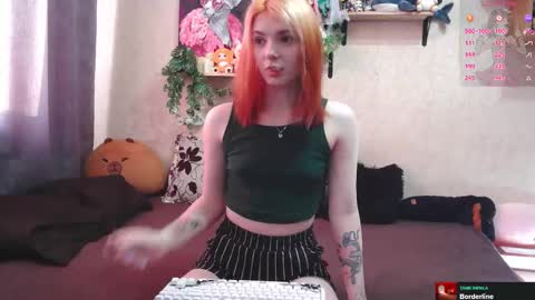 Snapshot of mevis_li chatting on November 8, 2025, 3:18 am Mavis online show from November 8, 2025, 3:18 am