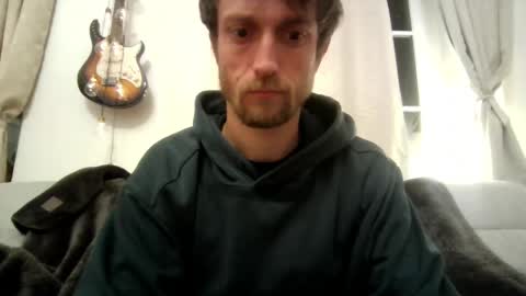 mew online show from May 10, 2026, 8:36 pm