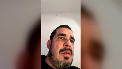 mexicoargentinito online show from February 9, 2026, 8:35 pm