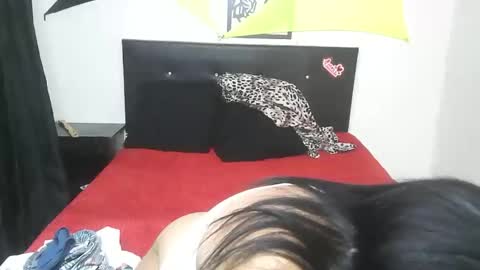 mhia1972 online show from March 16, 2026, 3:23 am