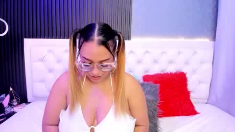 MHONIK BELUCI online show from January 10, 2026, 11:12 am