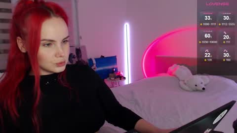 Snapshot of mi_cherry chatting on February 7, 2025, 3:52 pm Alice online show from February 7, 2025, 3:52 pm