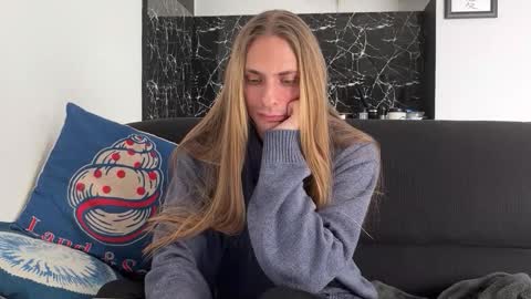 Snapshot of mi_chyort chatting on February 7, 2026, 1:26 pm Misha online show from February 7, 2026, 1:26 pm