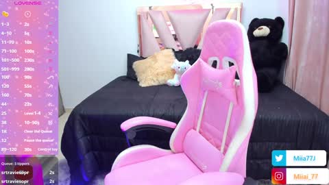 Mia online show from December 3, 2024, 2:14 am