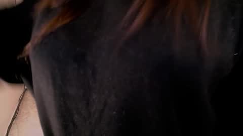 Mia zoe online show from October 10, 2025, 2:38 pm