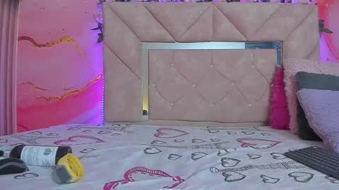 Snapshot of mia__blaze_ chatting on December 16, 2025, 3:11 am mia__blaze_ online show from December 16, 2025, 3:11 am