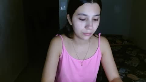 Mia online show from May 27, 2026, 4:20 am