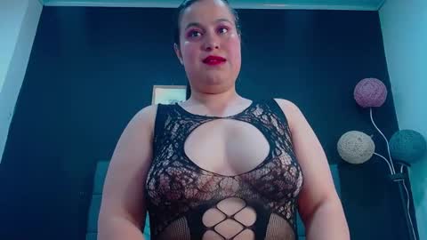 C A L L  M E  M I A  online show from October 30, 2025, 4:36 am