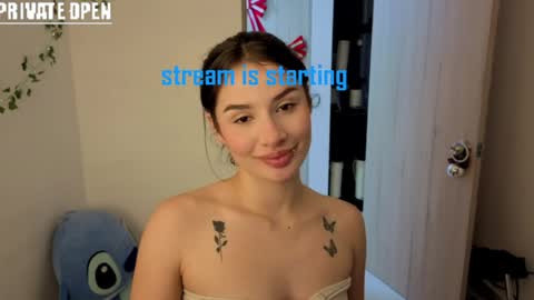 Snapshot of mia_adams66 chatting on April 28, 2026, 8:25 pm Mia adams online show from April 28, 2026, 8:25 pm