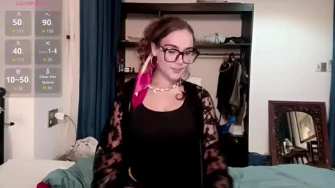 Snapshot of mia_boone chatting on September 15, 2025, 4:40 pm mia_boone online show from September 15, 2025, 4:40 pm