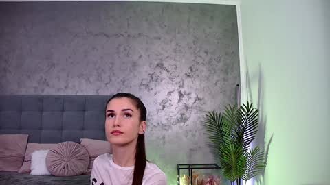 Snapshot of mia_carter99 chatting on December 3, 2024, 10:40 pm Freya Allen online show from December 3, 2024, 10:40 pm