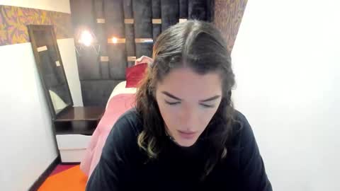 Snapshot of mia_carter__ chatting on October 28, 2025, 7:49 pm MIA CARTER online show from October 28, 2025, 7:49 pm