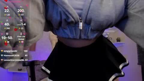 Mia online show from January 28, 2025, 9:19 am