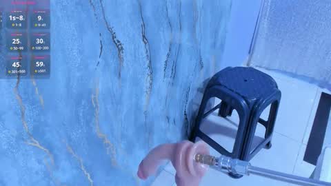 mia online show from November 8, 2025, 11:21 am