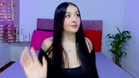 mia_cherry07 online show from May 27, 2026, 4:31 am