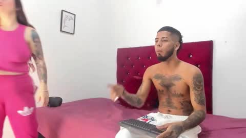 mia online show from October 1, 2025, 10:54 am