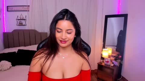 Mia  online show from February 23, 2025, 7:44 am