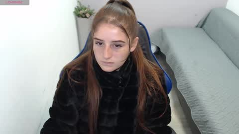 Snapshot of mia_diaz1 chatting on December 15, 2025, 2:10 pm Mia online show from December 15, 2025, 2:10 pm