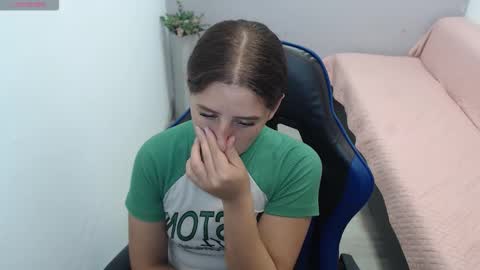 Snapshot of mia_diaz1 chatting on February 18, 2026, 1:51 pm Mia online show from February 18, 2026, 1:51 pm