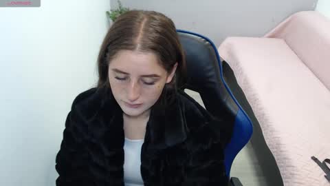 Snapshot of mia_diaz1 chatting on February 23, 2026, 2:25 pm Mia online show from February 23, 2026, 2:25 pm