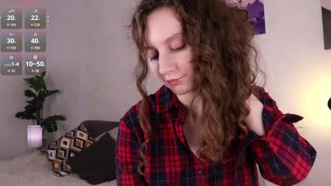 Snapshot of mia_frizz chatting on May 16, 2026, 10:47 am Mia online show from May 16, 2026, 10:47 am
