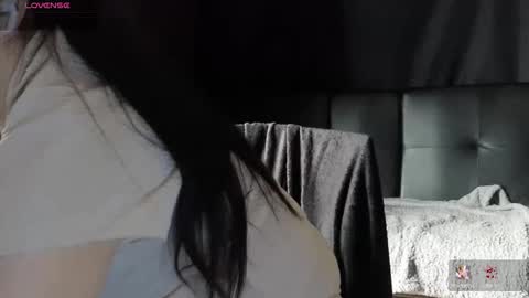 Snapshot of mia_g0ld chatting on March 26, 2026, 3:39 pm Golden ones online show from March 26, 2026, 3:39 pm