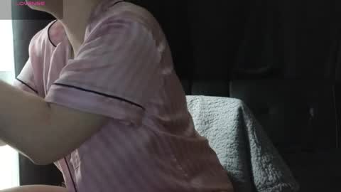 Snapshot of mia_g0ld chatting on April 9, 2026, 12:54 pm Golden ones online show from April 9, 2026, 12:54 pm