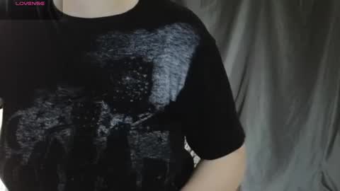 Snapshot of mia_g0ld chatting on April 14, 2026, 11:49 am Golden ones online show from April 14, 2026, 11:49 am