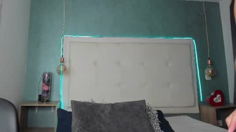 Snapshot of mia_gomez52 chatting on June 15, 2026, 1:46 pm mia online show from June 15, 2026, 1:46 pm