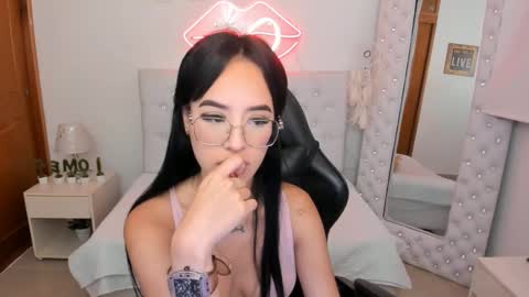    online show from January 14, 2025, 2:11 pm