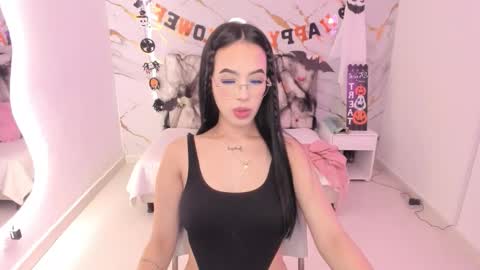    online show from October 31, 2025, 1:01 pm