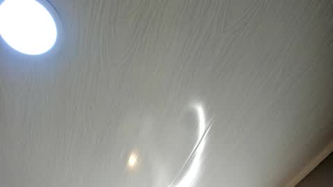 Mia online show from November 20, 2025, 2:34 am