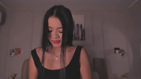 Mia online show from February 21, 2026, 2:56 am