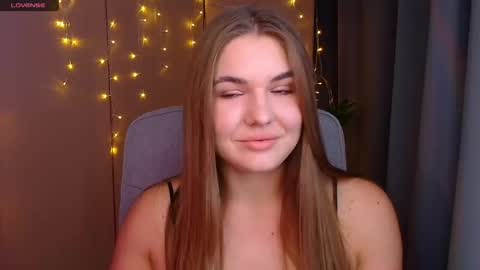 Snapshot of mia_lemm chatting on September 9, 2025, 10:26 am mia_lemm online show from September 9, 2025, 10:26 am