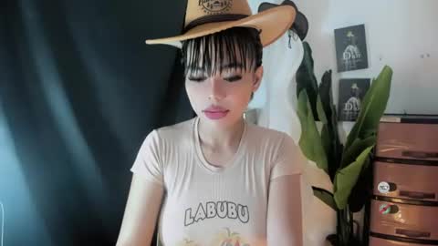 M I A online show from June 30, 2026, 7:20 am