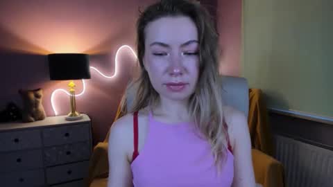 Mia online show from January 17, 2026, 7:46 am