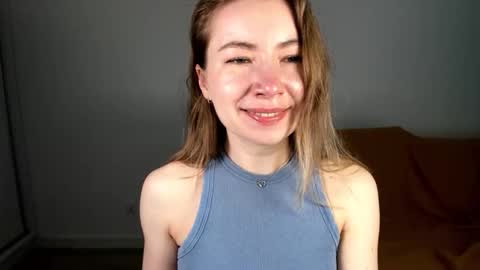 Mia online show from May 15, 2026, 7:04 am