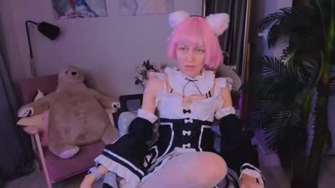 mia_meowxkiss online show from October 11, 2025, 4:27 pm
