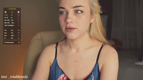 Snapshot of mia_milagros chatting on December 3, 2024, 1:08 am mia_milagros online show from December 3, 2024, 1:08 am