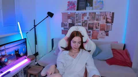 Mia online show from March 2, 2026, 2:25 am