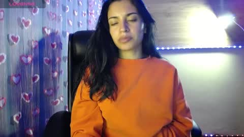 Snapshot of mia_petitebaby chatting on February 5, 2025, 2:40 am Ma online show from February 5, 2025, 2:40 am